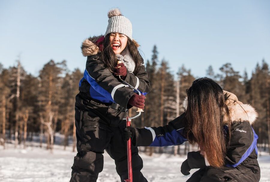 Rovaniemi: Ice Fishing Experience - Who will enjoy this most?
