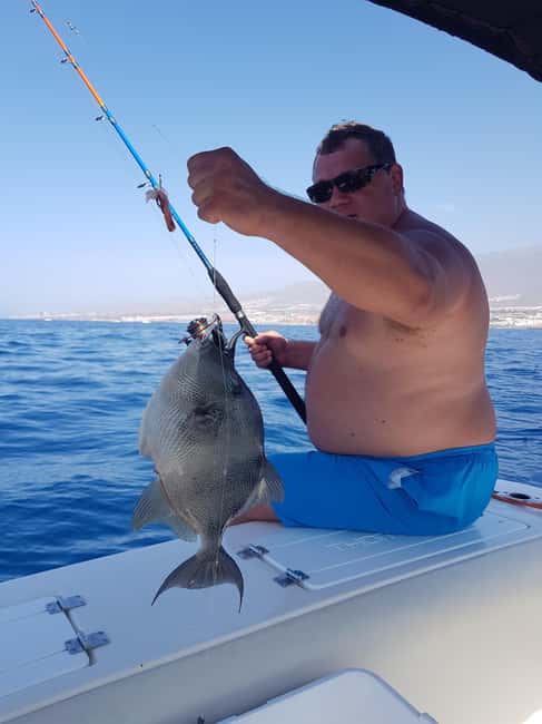 Santa Cruz de Tenerife: Private Family Fishing Tour - What the four-hour timing feels like