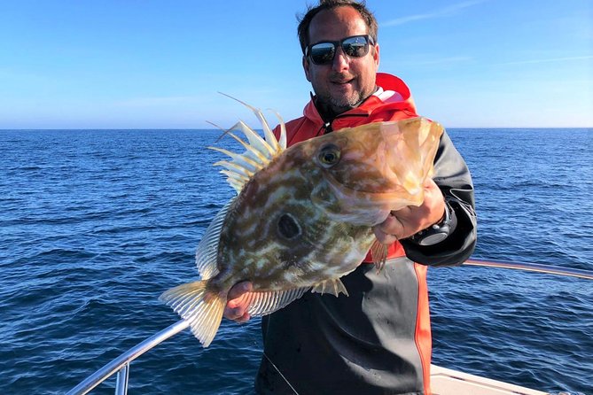 Sesimbra: All-inclusive Sport Fishing Tour - Booking, cancellation, and timing details