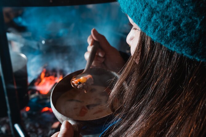 Snowmobile Safari with Ice Fishing and Outdoor Lunch in Levi - A hot soup lunch beside an open fire