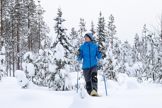 Snowshoeing Adventure with Ice-Fishing, Fire and Survival - A practical Arctic lesson, not just a snowy walk