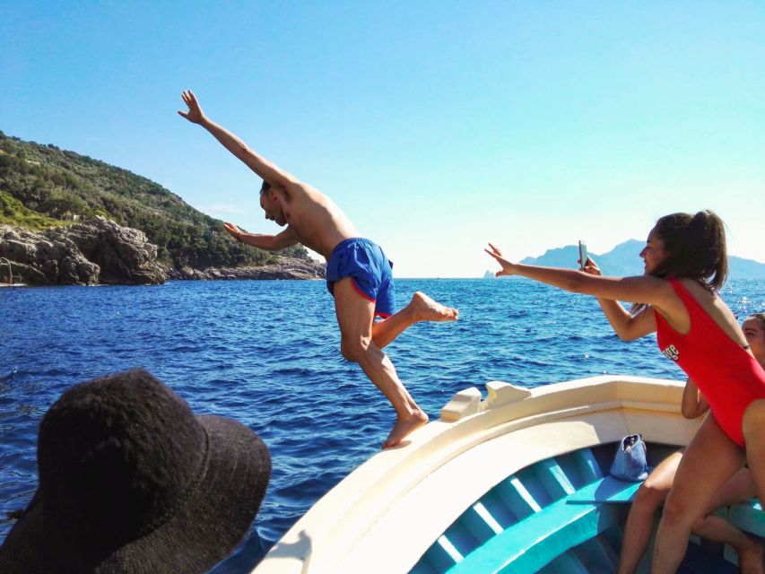 Sorrento: Sea-Fishing Tour with Lunch Onboard - Who will enjoy this Sorrento fishing tour?