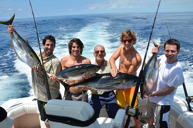 Sport Fishing at the Caribbean Sea. Enjoy an amazing time with friends & family - Families, friends, and serious anglers