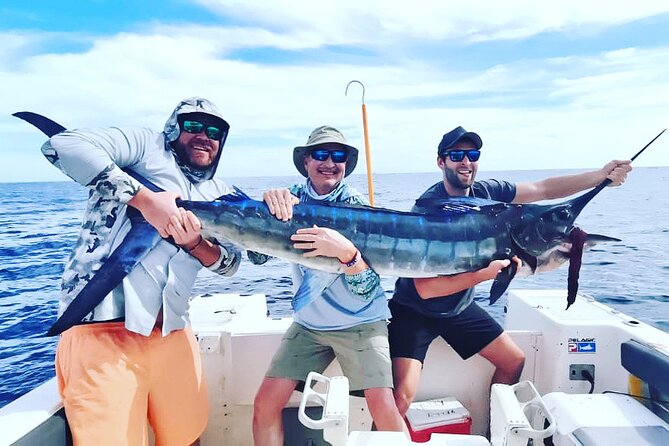 Sportfishing Charters in Cabo San Lucas with Kellyfish Cabo Sportfishing - Passing El Arco and heading for fishing grounds