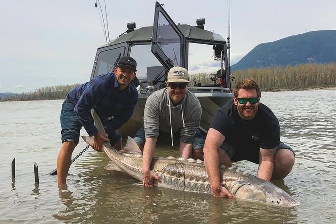 Sturgeon fishing on the Fraser river - A private trip changes the feel of the day
