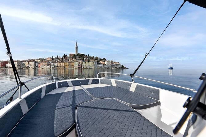 Sunrise Dolphins & Fishermen at Work speedboat tour in Rovinj - Sunrise over the water and the ride back