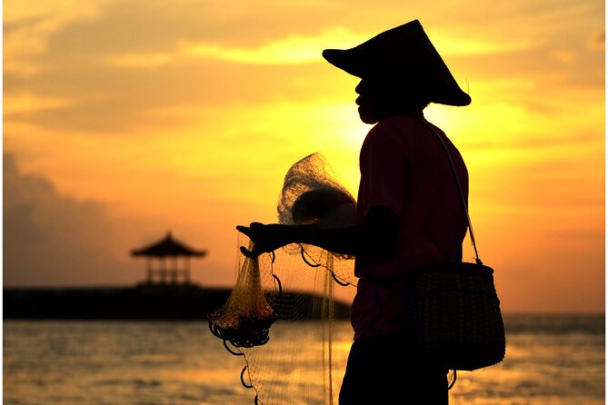 Sunrise With Fisherman Shot Tour in Bali - Yande Ardana brings a photographer’s eye