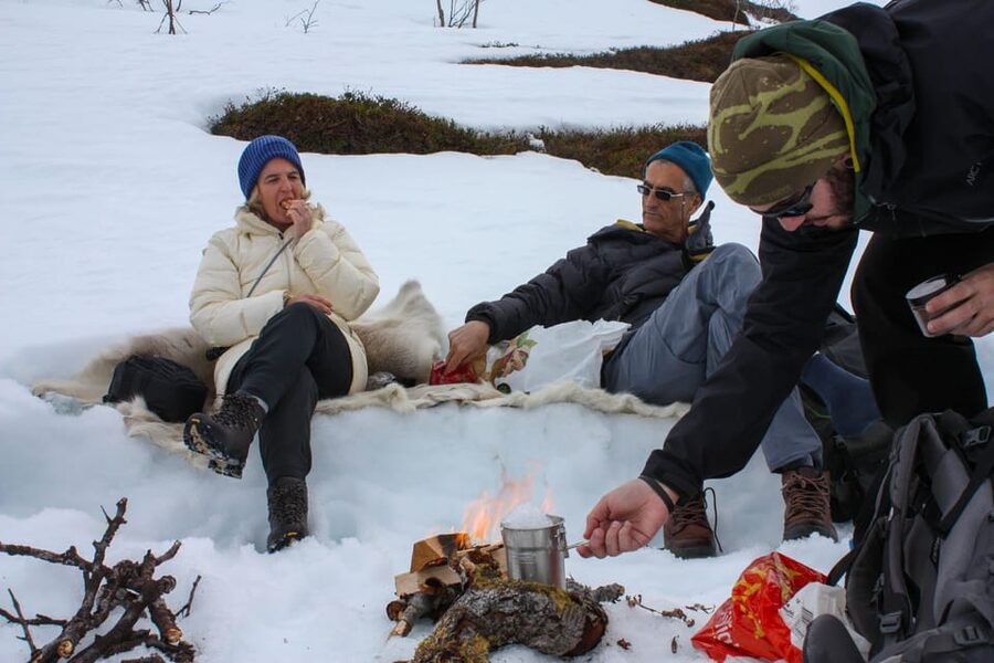 Tromsø: Ice Fishing and Snowshoe Hiking with a Local Guide - What the private group format is worth