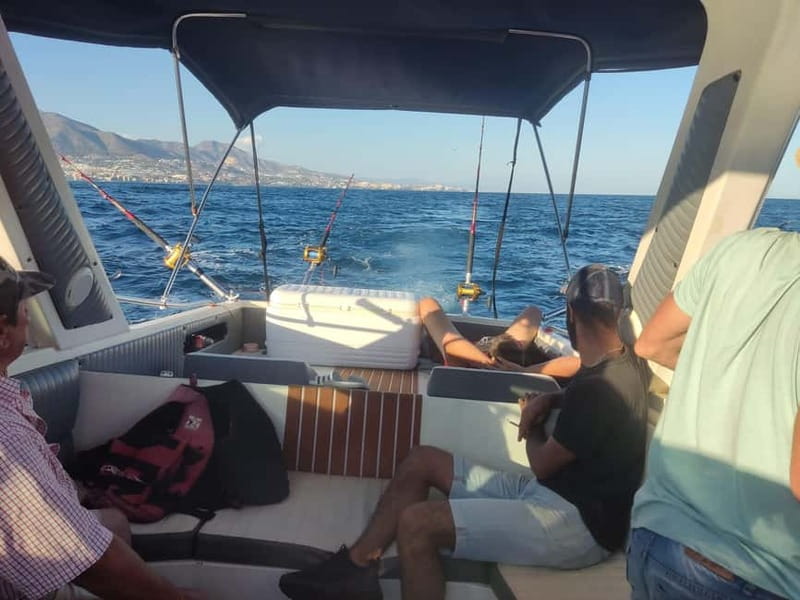 TUNA FISHING TRIPS IN FUENGIROLA - How the crew affects your day