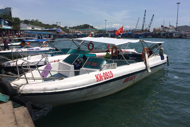 V.I.P Snorkeling & Fishing Tour ( Speed Boat ) Minimum 02 people - Mun Island snorkeling in a protected area