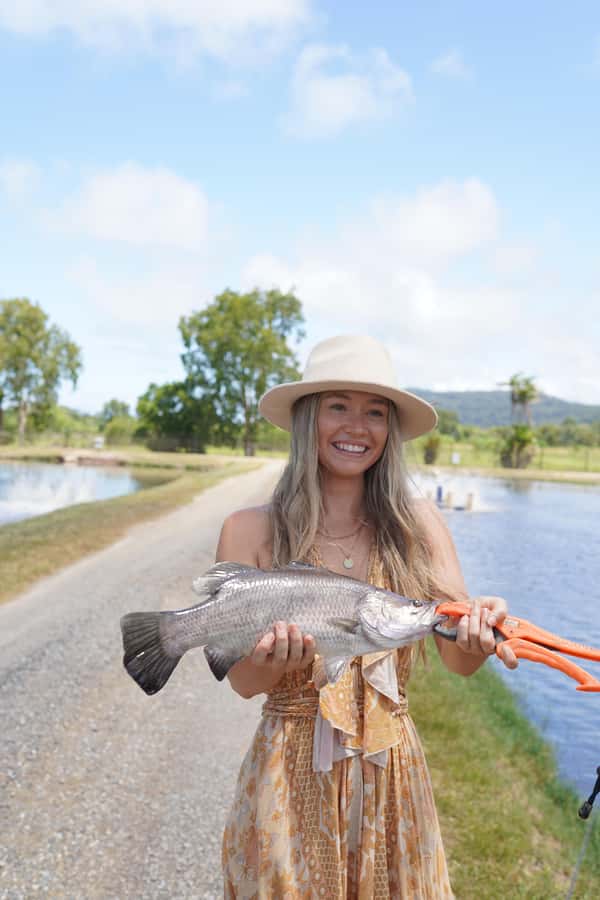 Wonga: Guided Fishing, Farming and Tasting Tour - Timing, language, and booking flexibility